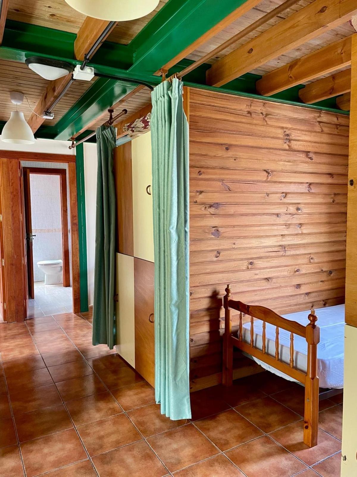 Albergue Pena Castil Sotres Exterior foto