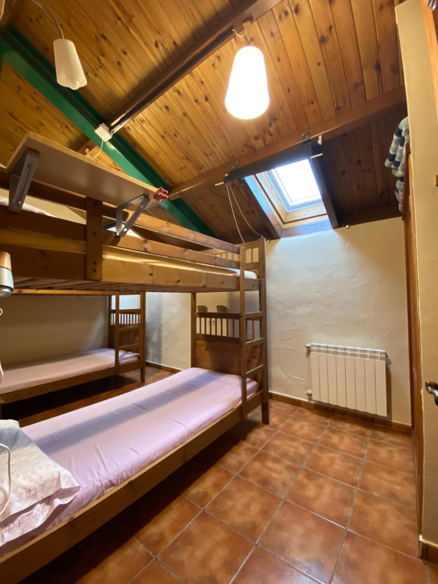 Albergue Pena Castil Sotres Exterior foto