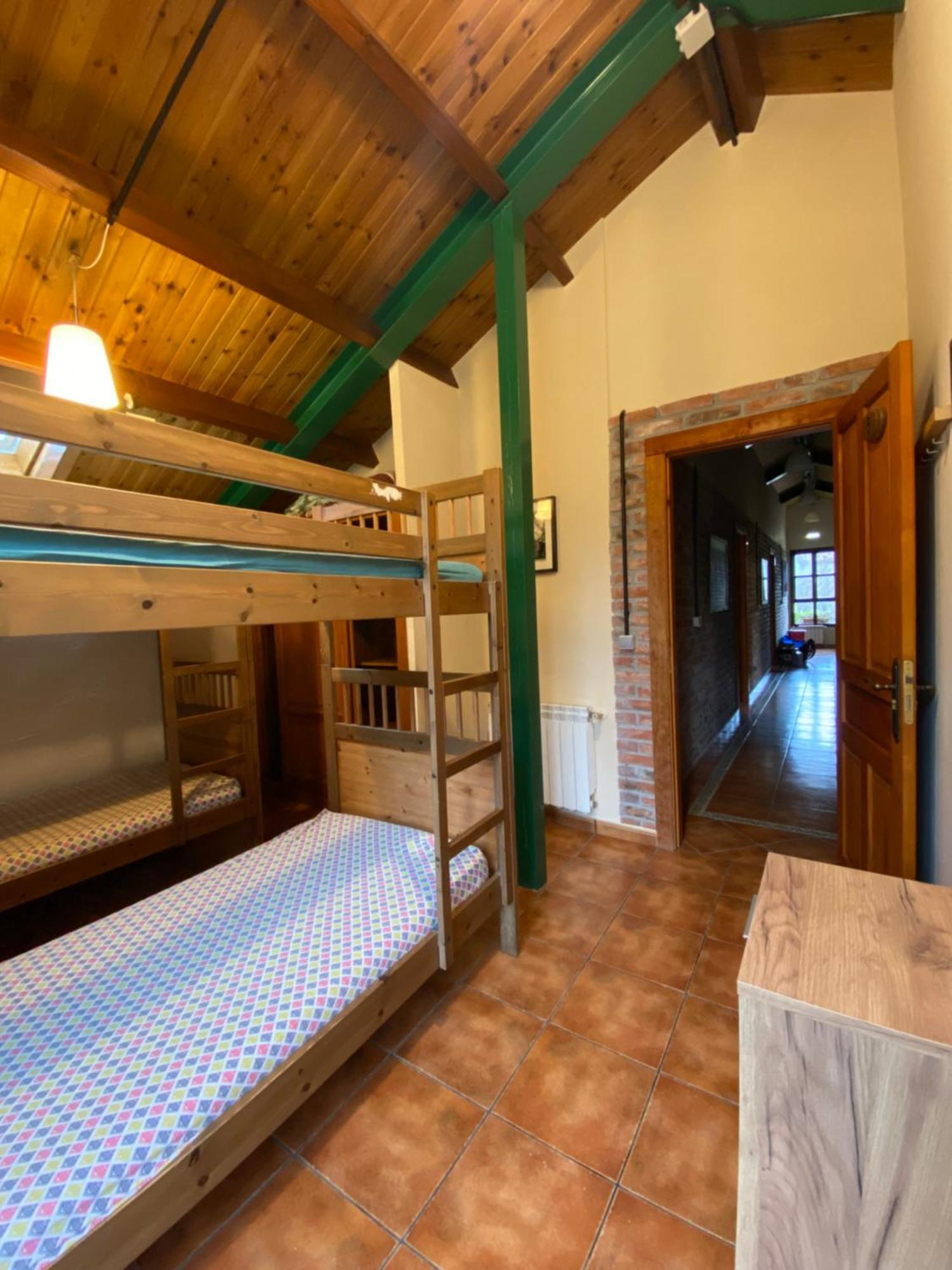 Albergue Pena Castil Sotres Exterior foto