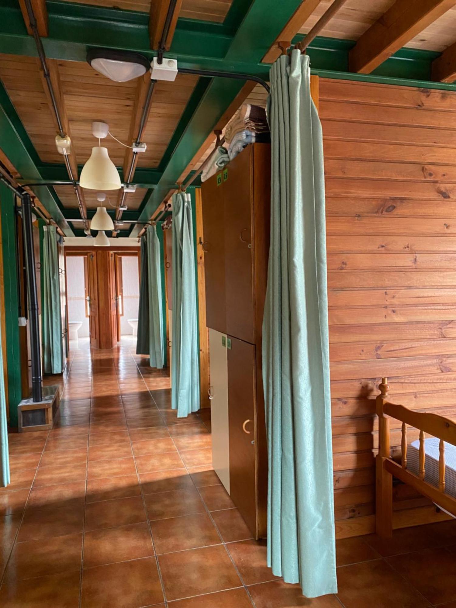 Albergue Pena Castil Sotres Exterior foto